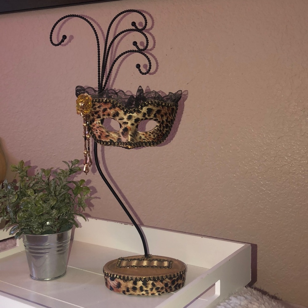 Cheetah print jewelry rack.